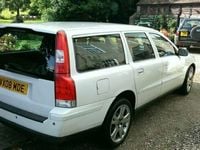 used Volvo V70 2.3