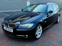 Used BMW 318 Exclusive 2012 Black Estate