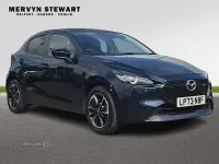 Usado Mazda 2 Homura-Aka 116 CV (85 kW) 2024 Azul Utilitario
