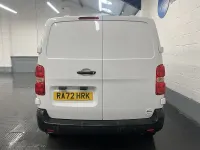 Käytetty Peugeot Expert Premium 2023 Valkoinen Van