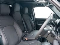 New Land Rover Defender SE Dynamic 2026 SUV