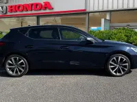 Begagnad Seat Leon FR Sport 2022 Blå Halvkombi