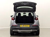 Used Vauxhall Grandland X Sport 131 HP (96 kW) 2019 Grey SUV