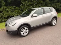 Used Nissan Qashqai Acenta 110 HP (80 kW) 2012 Silver SUV