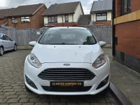 Used Ford Fiesta Zetec 2014 White Hatchback