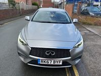 used Infiniti Q30 1.5d Premium Euro 6 (s/s) 5dr