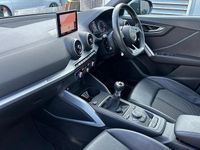 Used Audi Q2 S-Line 147 HP (108 kW) 2017 Grey SUV