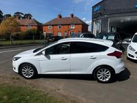 Used Ford Focus Titanium 125 HP (91 kW) 2017 White Hatchback