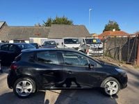 Używany Renault Clio IV Dynamique 2014 Czarny Hatchback