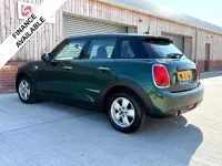 Used Mini Cooper Hatch 136 HP (100 kW) 2018 Green Hatchback