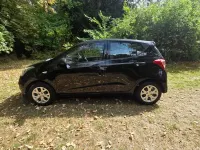 Used Hyundai i10 67 HP (49 kW) 2015 Black Hatchback