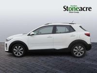 Used Kia Stonic 100 HP (73 kW) 2022 White SUV