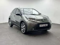 Used Toyota Aygo X 72 HP (52 kW) 2022 Green SUV