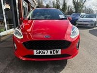 Used Ford Fiesta Zetec 85 HP (62 kW) 2017 Red Hatchback