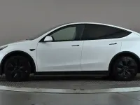 Used Tesla Model Y Long Range RWD 255 kW (347 HP) 2024 White SUV
