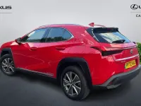 Usado Lexus UX 150 kW (204 HP) 2023 Vermelho SUV