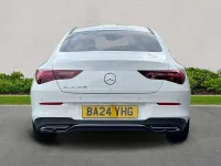 Begagnad Mercedes CLA200 Executive 2024 Vit Sportkupé