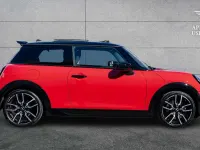 Used Mini Cooper S Hatch 201 HP (147 kW) 2025 Red Hatchback
