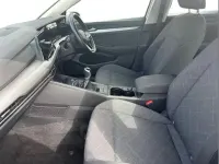 Usado VW Golf VIII Life 147 HP (108 kW) 2021 Prateado Citadino