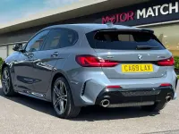 Begagnad BMW M135 2021 Grå Halvkombi