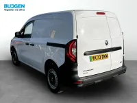 Usado Renault Kangoo 89 kW (122 CV) 2023 Blanco Monovolumen