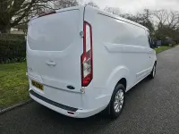 Begagnad Ford Transit Custom Limited 130 HK (95 kW) 2019 Vit Van