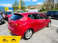 Używany Kia Ceed 2013 Czerwony Hatchback
