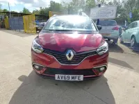 Used Renault Grand Scénic IV Iconic 140 HP (102 kW) 2019 Red/black MPV