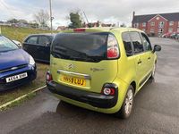 Used Citroën C3 Picasso VTR Sport 90 HP (66 kW) 2009 Green MPV