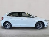 Used VW Polo Life 95 HP (69 kW) 2023 White Hatchback