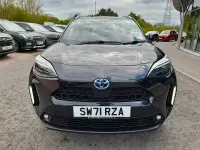 Usado Toyota Yaris Hybrid Design 2022 Negro Utilitario