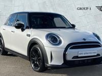 Used Mini Cooper Classic 134 HP (98 kW) 2024 White Hatchback