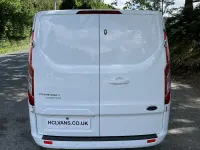 Used Ford Transit Custom Limited 130 HP (95 kW) 2021 White Van