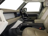 Used Land Rover Defender First Edition 240 HP (176 kW) 2021 Indus silver SUV