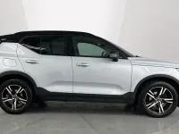Used Volvo XC40 R-Design 161 HP (118 kW) 2022 Silver SUV
