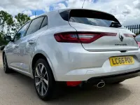 Used Renault Mégane IV Dynamique 110 HP (80 kW) 2016 Silver Hatchback