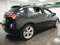 Used Vauxhall Astra SRi 150 HP (110 kW) 2018 Black Hatchback