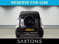 Used Land Rover Defender HSE Dynamic 250 HP (183 kW) 2023 Eiger grey SUV