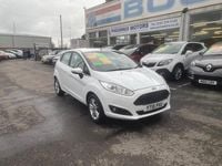 Usado Ford Fiesta Zetec 2015 Branco Citadino