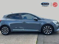 Used Renault Clio V Iconic 100 HP (73 kW) 2020 Grey Hatchback