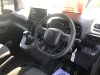 Used Citroën Berlingo 100 HP (73 kW) 2022 Black MPV