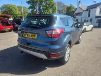 Second-hand Ford Kuga Zetec 120 CP (88 kW) 2018 Albastru SUV