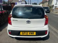Used Kia Picanto 68 HP (50 kW) 2012 White Hatchback