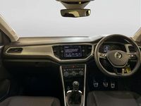 Used VW T-Roc Active 110 HP (80 kW) 2022 Black SUV