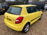 Used Skoda Fabia SE 90 HP (66 kW) 2011 Yellow Hatchback