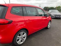 Used Vauxhall Zafira SRi 140 HP (102 kW) 2015 Red MPV