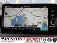 Used Honda HR-V Elegance 131 HP (96 kW) 2022 White SUV