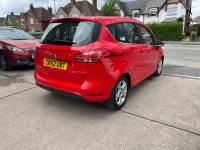 Used Ford B-MAX Zetec 105 HP (77 kW) 2012 Red MPV