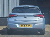 Second-hand Vauxhall Astra Business Edition 122 CP (89 kW) 2021 Argintiu Hatchback