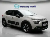 Używany Citroën C3 PureTech 83 KM (61 kW) 2024 Szary Hatchback